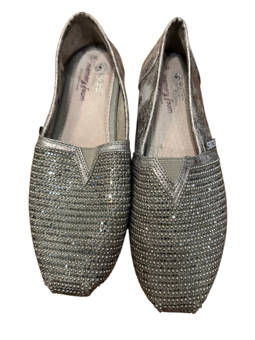 Skechers BOBS slip on shoes  size 7 sparkly pewter studs  jewels
Memory foam